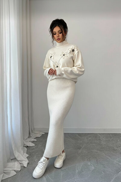 NEWCO Black Corded Fabric Maxi Knitwear Dress & Stone Patterned Oversized Knitwear Sweater Double Set