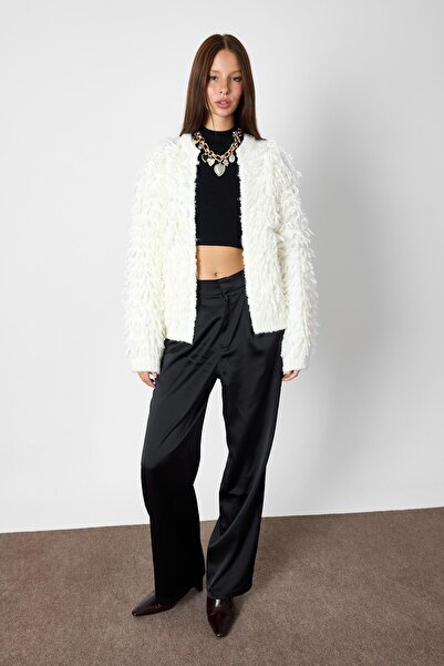 SHERIN Ecru Tasseled Knitwear Cardigan