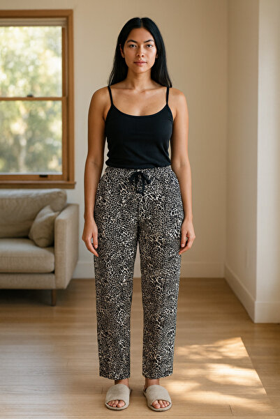 Made By me Plus Size Leopard Print Women's Pajama Bottoms – Relaxed Fit, Soft Fabric, Casual Loungewear