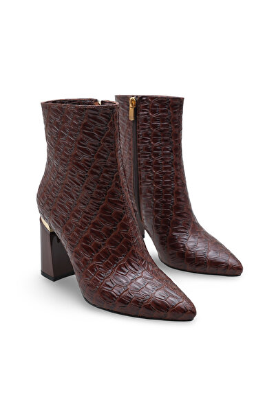 Women Lay-z Women's Brown Crocodile Patent Leather Pointed Toe Boots Offer a Stylish and Modern Posture with Their 8.5 cm Heel.