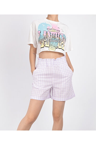 Noisy May Pantaloni scurti, Mov