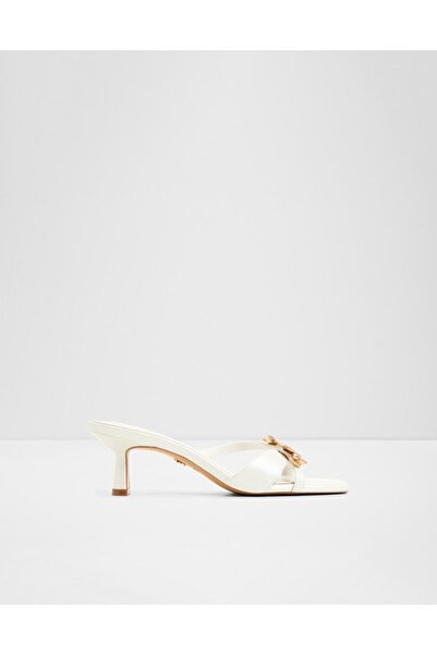 Aldo صنادل قصيرة الأمد / بكعب