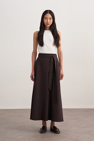 EBU Prive Women's Gabardine Belted Flared Skirt Brown