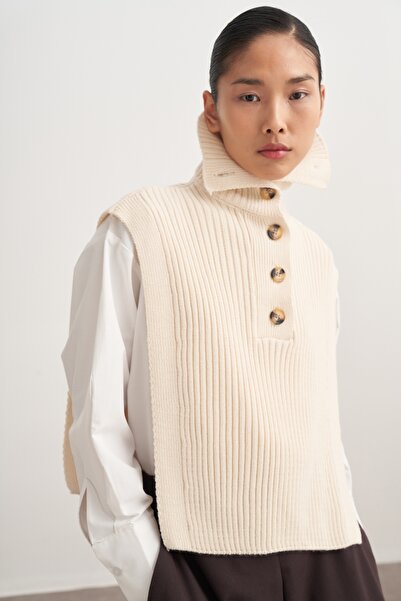 EBU Prive Жіночий светр з ґудзиками, екрю