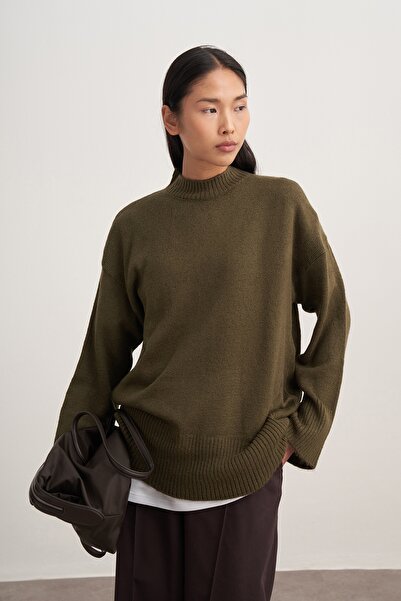 EBU Prive Women's Basic Knitwear Sweater Khaki