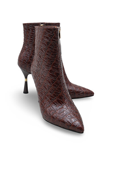 Women Lay-z Women's Brown Crocodile Patent Leather Pointed Toe Boots Offer a Stylish, Bold, and Modern Style with Their 9.5 cm Elegant Heel.