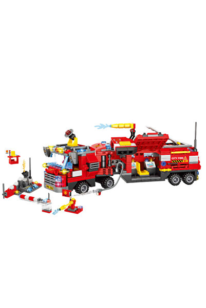 Doris Children's construction set with 754 pieces, Red Fire Truck model with rescue vehicles, detail