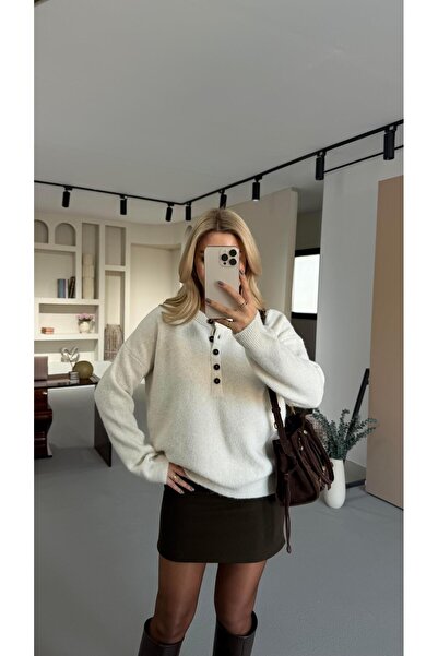 Sezgi Tekin Button Detail Soft Textured Ecru Sweater
