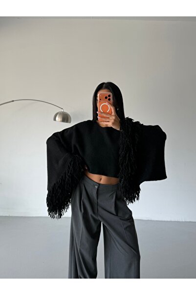 Lamierra Tassel Sleeve Crop Women's Knitwear