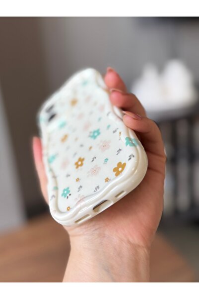 MİRAZ TASARIM iPhone 17 Ecru Color Case with Flower Pattern on It