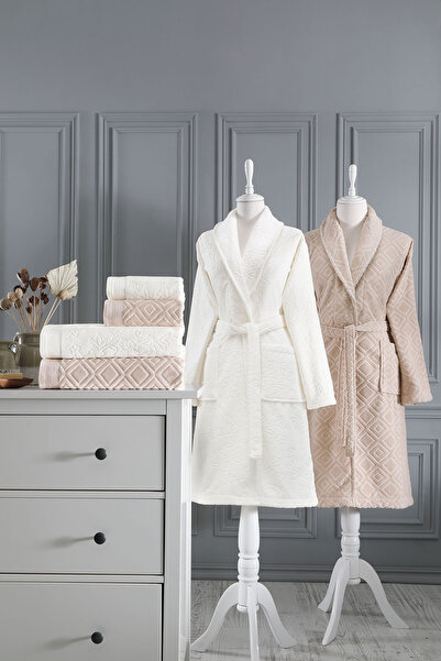 Özdilek Pastoral Kadife Aile Seti Bej-Krem