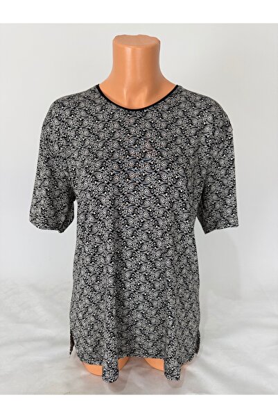 YAŞAR TRİKO تي شيرت نسائي أسود ورمادي ورقبة على شكل حرف U وأكمام قصيرة منقوشة...