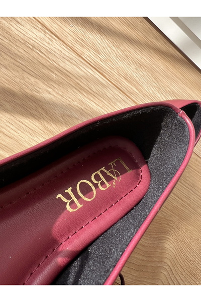 labor Selection Round Toe Burgundy Ballerinas with Insoles