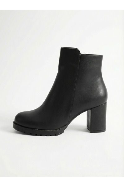 Brielfy Espan 9 cm Heeled Oval Toe Faux Leather Zipper Winter Women's Boots