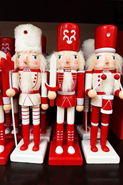 BeySüS مجموعة من 3 قطع من كسارة البندق الخشبية الأصلية لديكور السنة الجديدة، مقاس 25 سم