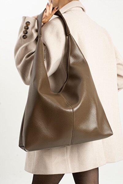 Berlin bags Deep Large Size Kangaroo Inner Pocket Detail Women's Shoulder Bag