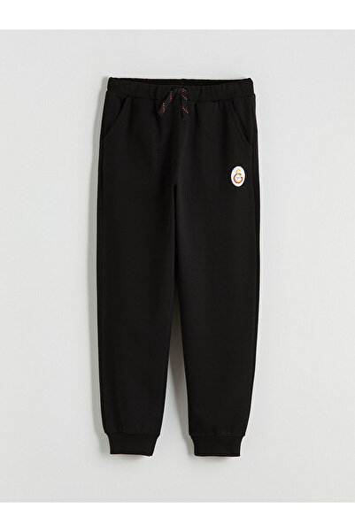 LC Waikiki طقم رياضي للأولاد من جالاتا ساراي مطبوع