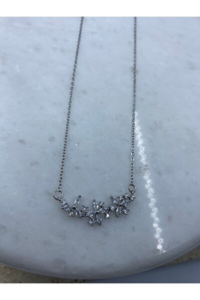 Byoz store Silver Color Flower Crispy Necklace