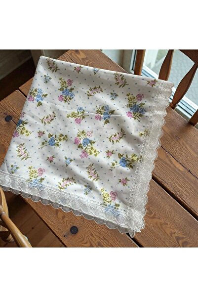 Dantelux Leke Tutmaz 155X155cm Kenarı Gipürlü Dertsiz Kumaş Sofra Bezi Masa Örtüsü Piknik Örtüsü