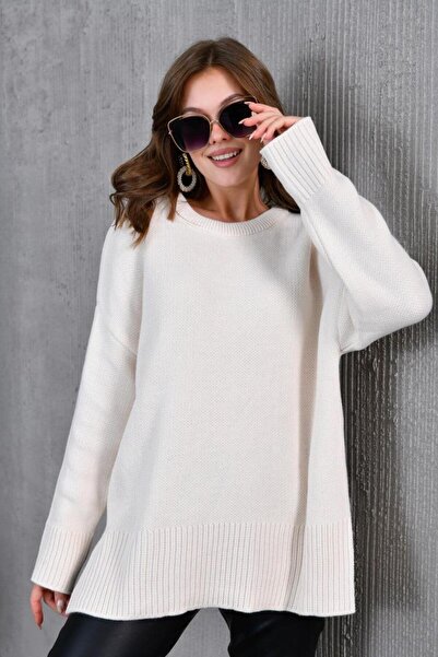 Ambessa Style Premium Yarn Crew Neck Wicking Detailed Sweater