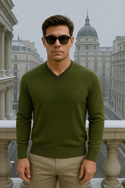 Maccali Men's Casual Premium Loose Long V-Neck Green Sweater