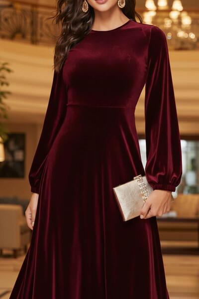 Mossta فستان مخملي أنيق متوسط الطول باللون الأحمر الداكن