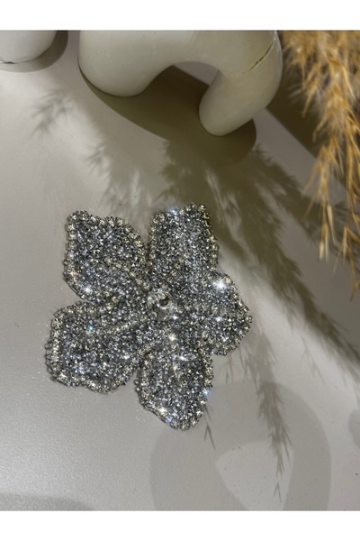 Pratik aksesuar Lüks Cam Kristal Taşlı Fiyonk – Hotfix Ütü Yapışkanlı Gümüş Sıralı Taş detaylı 2 adet