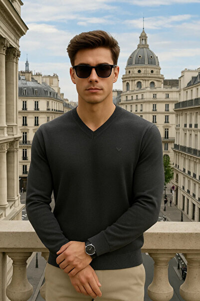 Maccali Men's Basic Premium Comfort Smoked Long V-Neck Sweater