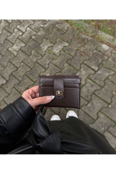 Moda Sekiz Women's Patent Leather Faux Leather 10 Compartment Wallet