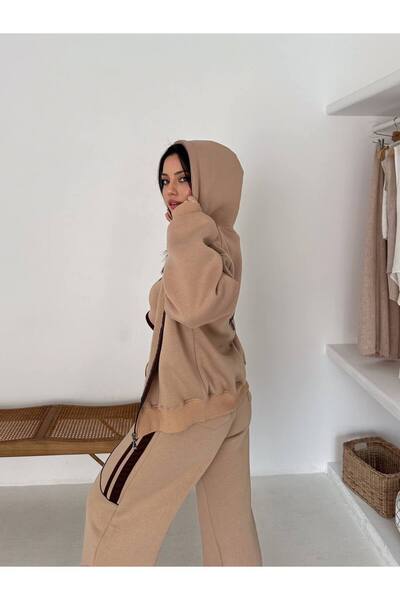 By Kuzey Aras 3 Piece Sporty Chic Set – Hooded Zippered Tops Striped Detail Sweatpants Crop Bustier