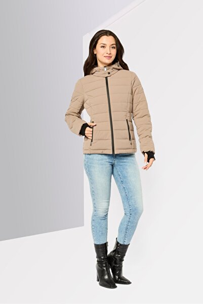 Michael Kors Women Quilted Puffer Jacket, Tan