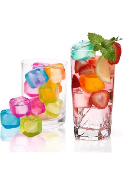 Choice 12PCS 12PCS plastic ice cubes can be used to freeze various shapes in summer. They can also be used