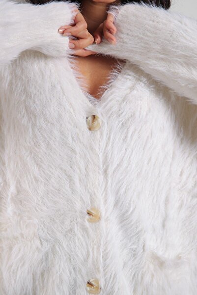 Ferraro Ecru Buttoned Cashmere and Wool Blend Oversized Women's Knitwear Cardigan