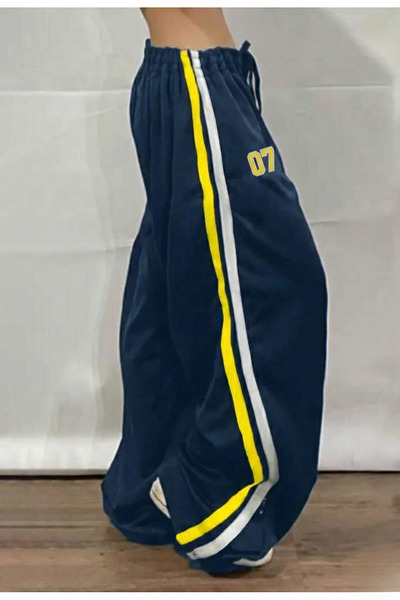 Touz Moda 07 Νούμερο oversized Φαρδιά φούτερ με λεπτομέρεια από κορδόνι στη μέση