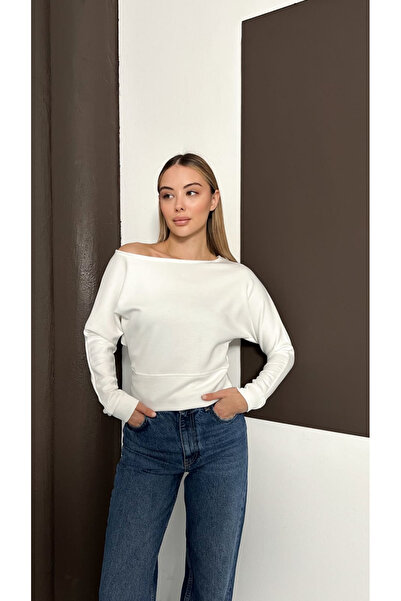 The Robi Women's White Boat Neck Batwing Sleeve Blouse