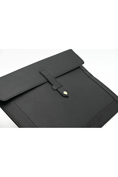 karenzi Handcrafted Genuine Leather Laptop Sleeve | 14-inch Velvet Lined Portfolio Case