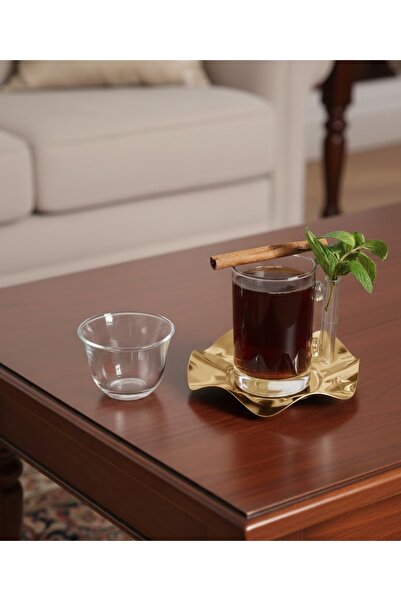 DECOSTYLE 18 Piece Modern Glass Tea Set with Plain Steel Plate |   Premium Hospitality Luxury Presentation Set