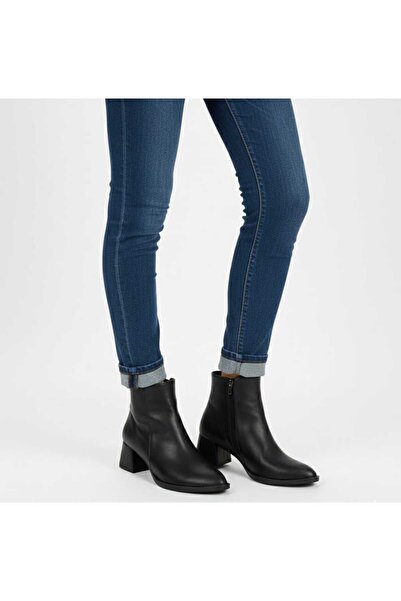 VARLIK AYAKKABI YENİ SEZON TOPUKLU BOT