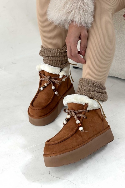 Shoebutik Γυναικείες μπότες Juno Tan με λεπτομέρεια από γούνα με κορδόνια