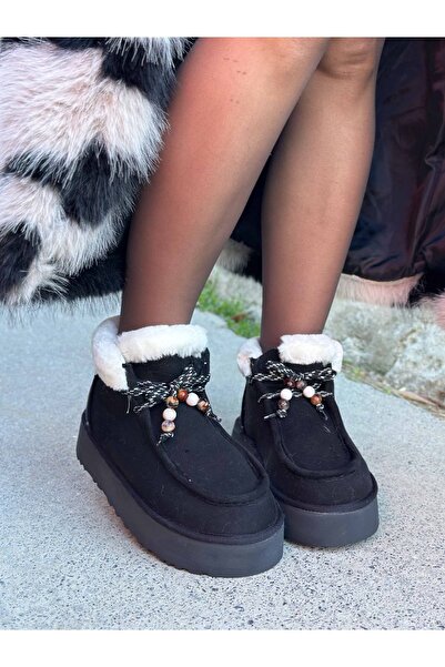 Shoebutik Γυναικείες μπότες Juno με μαύρη γούνα με λεπτομέρεια με κορδόνια