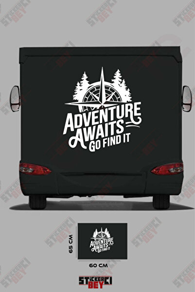 STİCKERCI BEY ملصق مركبة التخييم مع تصميم بوصلة وعبارة 'المغامرة تنتظر، اذهب ...