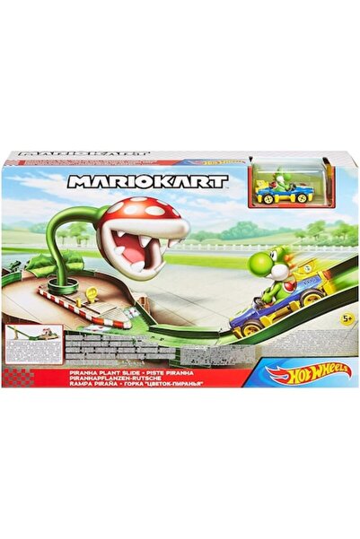 HOT WHEELS Set de pistă cu tobogan și avion Piranha Mariokart (GFY47)
