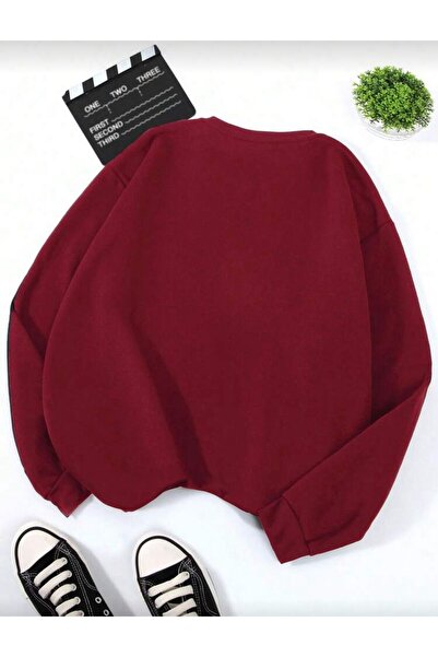 trendgar Cute Bear Printed Burgundy Crew Neck Sweatshirt