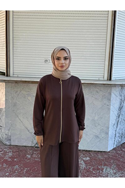 butik hira Αθλητικό κοστούμι με χιτζάμπ και ζακέτα