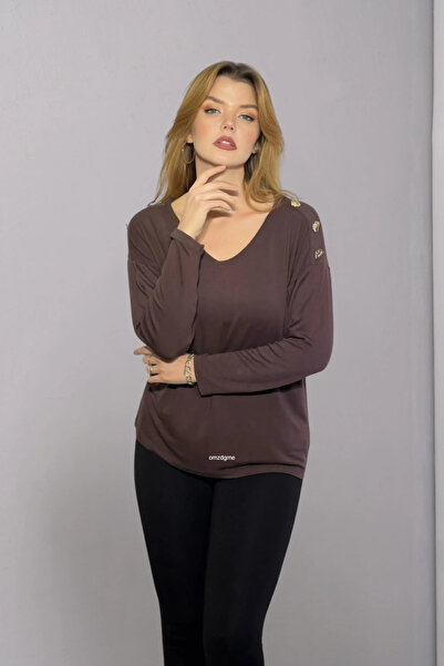 aytemas Shoulder Button Detailed Blouse