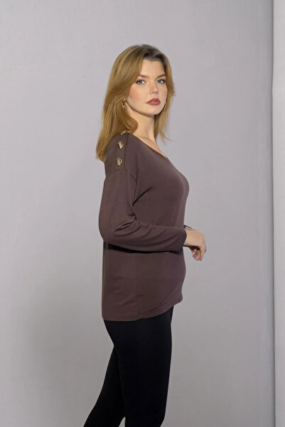 aytemas Shoulder Button Detailed Blouse