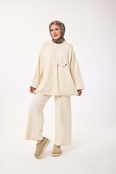 My City 44120 - Stylish Comfortable Casual Women's Set with Belt Accessory and Knitted Pants