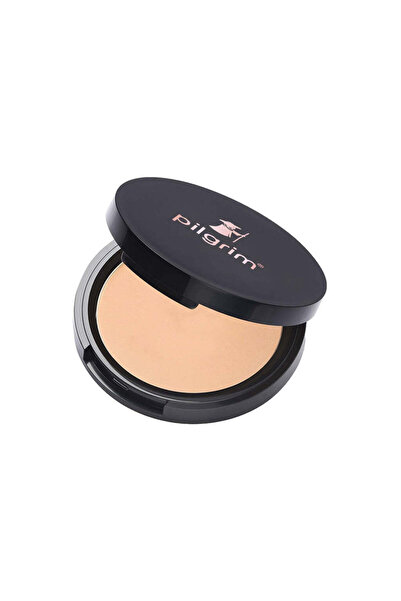 Pilgrim Golden Beige Matte Finish Compact Powder Absorbs Oil, Conceals & Gives Radiant Skin