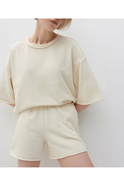 Reserved Shorts, Cream