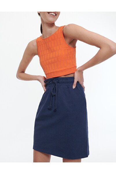 Reserved Fusta, Bleumarin